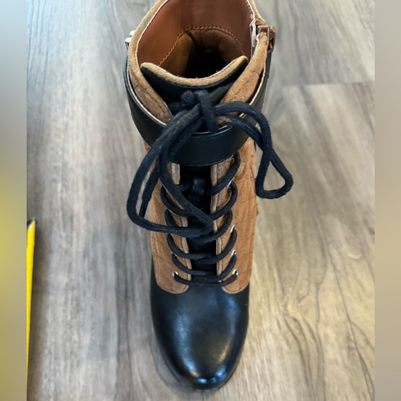 Call it Spring Boots size 8 - Picture 4 of 13